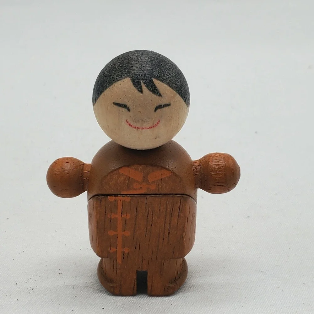 Pair Of 2 Vintage Wooden Asian Dolls Toys In Chinese Cheongsam Qipao‎ ....